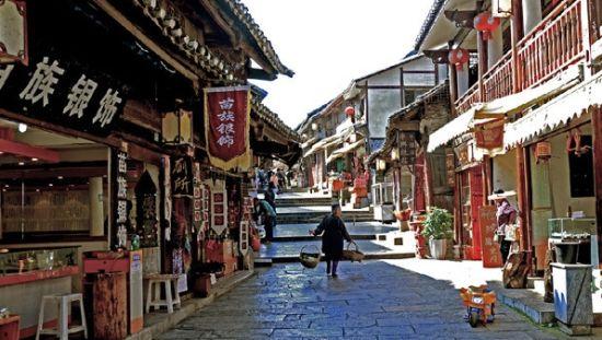 各位舞蹈大神，请问这个手位叫什么？游戏画面